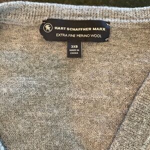 Hart Schaffner Marx extra fine merino Wool 3XB mens v neck sweater